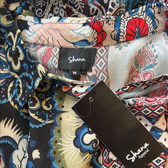 Colorful Patterned Button-Up Shirt - Picture 3 of 6